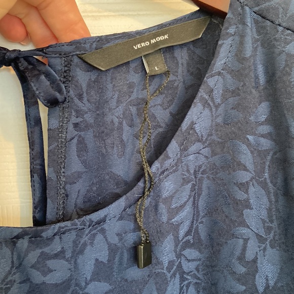 Never worn: Vera Moda Navy Dress - Picture 4 of 4